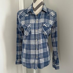 American Eagle Vintage Button Up